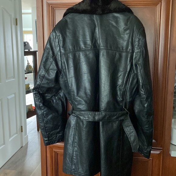 Mens vintage leather jacket - Picture 4 of 7
